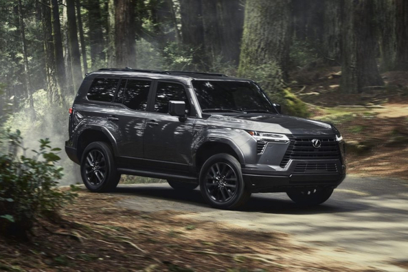 Lexus GX 550 (J250) Test: Premium-Geländewagen mit Offroad-Potenzial Foto 4