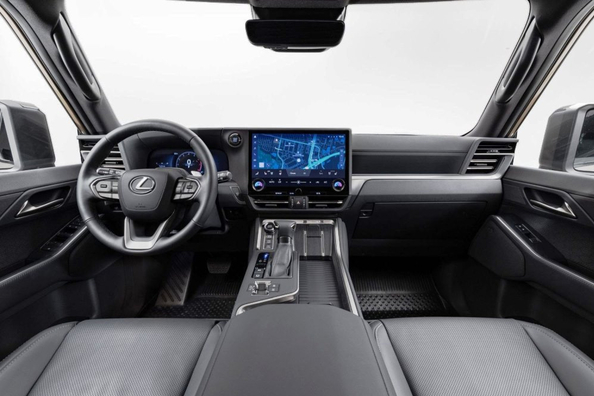 Lexus GX 550 (J250) Test: Premium-Geländewagen mit Offroad-Potenzial Foto 5