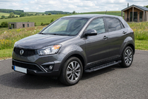 SsangYong Korando 2010-2019 Seitenschweller RedLine Black (2 Stk., Aluminium) Foto 1