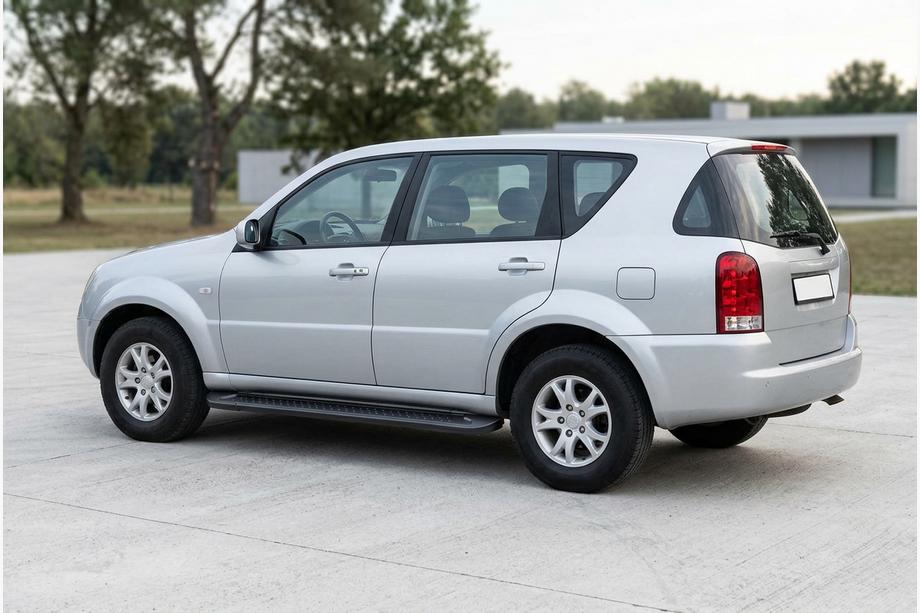 SsangYong Rexton I 2001-2017 Trittbretter Allmond Black (2 Stk., Aluminium) Image