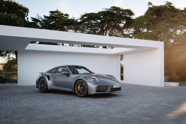 Test des Porsche 911 Turbo S T-Hybrid: Der stärkste Serien-911