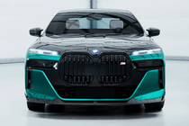 BMW 7 Series G70/G71 2022- LRT-Design Carbon Bodykit (für M760, M-Sport und i7 M70) Foto 1