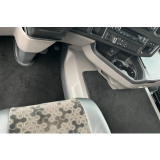 Textil Fußmatten Deluxe (Schwarz) Volvo FH 2012– Foto 3