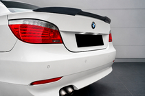 BMW 5 Series E60/E61 2003-2010 M4-Style V-2 Heckspoiler (Schwarz Glanz) Foto 1