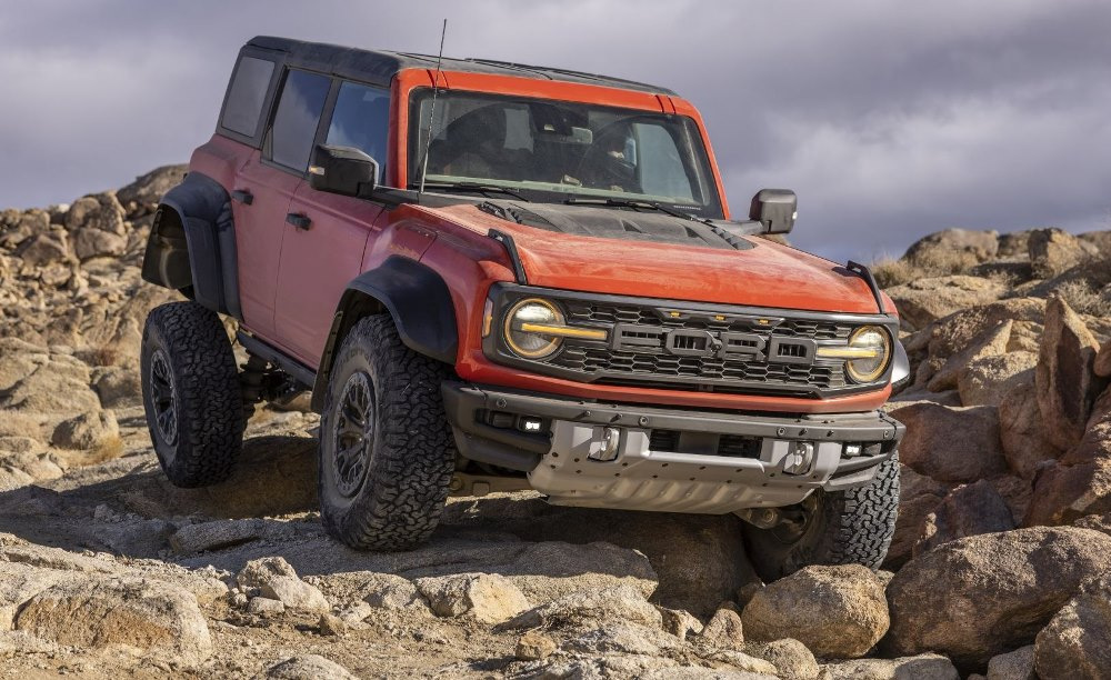 Ford Bronco Raptor: Das SUV für extremes Offroad-Abenteuer