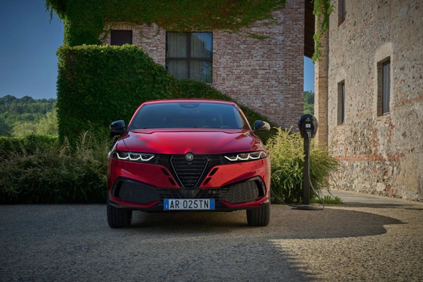 Alfa Romeo Tonale 2025 im Test: Italienischer Stil im kompakten SUV