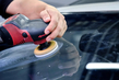 Sollte man die Windschutzscheibe des Autos polieren? Foto 1