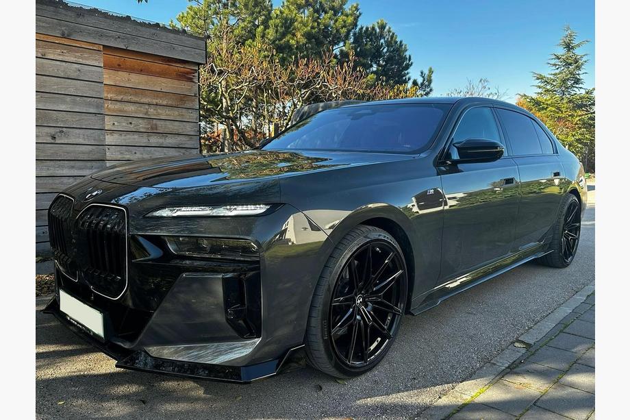BMW 7 Series G70/G71 2022- Frontspoiler Lippe (für M760, M-Sport und i7 M70) Foto 1