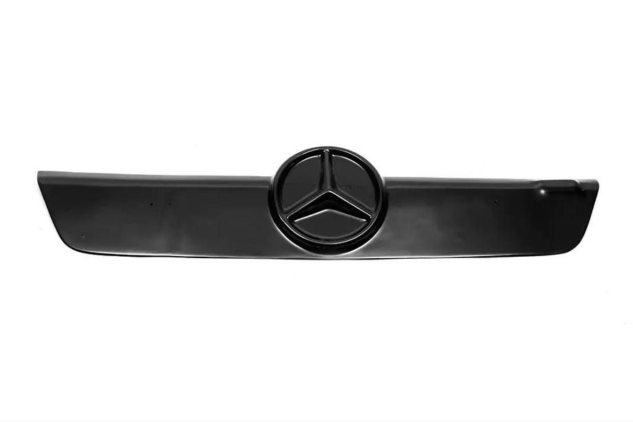 Mercedes Sprinter W901/902/903/904/905 1995–2006 Reduzierter Winter-Kühlergrillabdeckung Image
