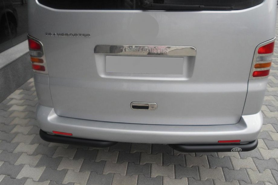 Volkswagen T5 2010-2015 Hintere Eckschutzrohre AK003 Schwarz (2 Stk., Edelstahl) Image