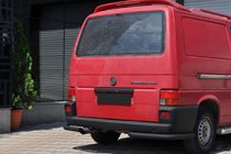 Volkswagen T4 Caravelle/Multivan 1990–2003 Hintere Eckschutzrohre AK003 Schwarz (2 Stk., Edelstahl) Foto 2