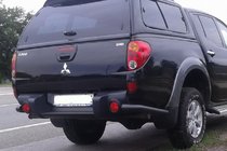 Mitsubishi L200 2006-2015 Hintere Eckschutzrohre AK003 Schwarz (2 Stk., Edelstahl) Foto 1