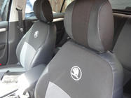 Skoda Octavia III A7 2013-2019 Autositzbezüge (Kunstleder↗Stoff, Premium) Foto 2