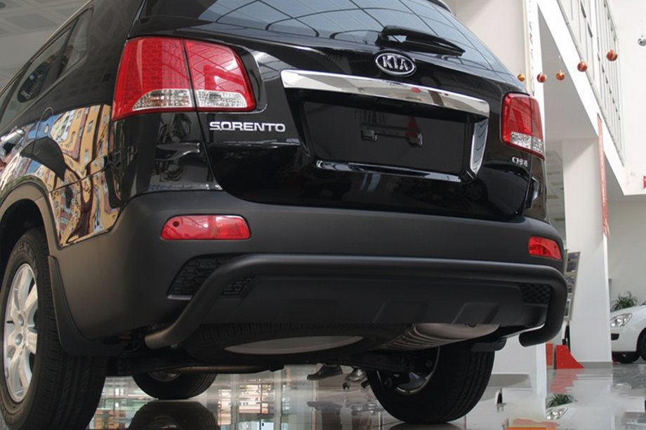 Kia Sorento II XM 2009-2014 Heckbügel AK007 Schwarz (Edelstahl) Image