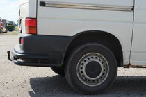 Volkswagen T4 Transporter 1990-2003 Doppelte hintere Eckschutzrohre AK003-Double Black (2 Stk., Edelstahl) Foto 4