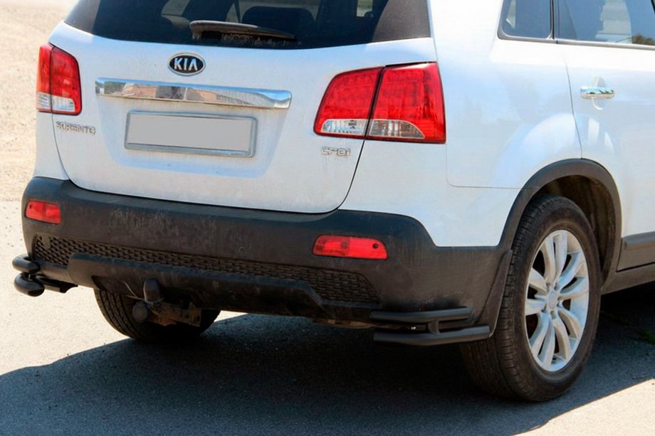 Kia Sorento II XM 2009-2014 Hintere Doppel-Eckschutz AK003-Doppel Black (Edelstahl) Foto 3