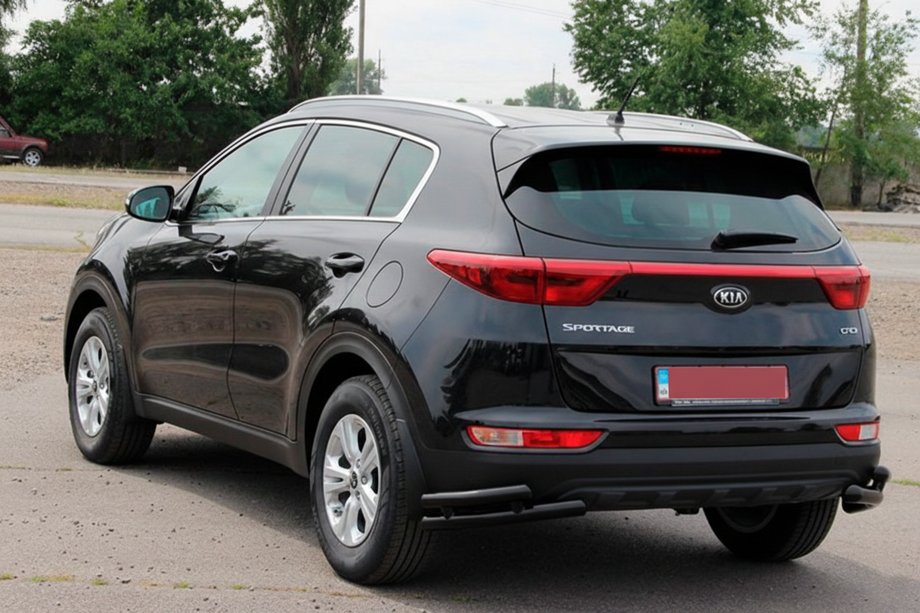 Kia Sportage 2015-2021 Hinterer Doppel-Eckschutz AK003 Double Black (Edelstahl) Foto 3