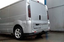 Opel Vivaro 2001–2015 Hintere Eckschutzrohre AK003-Doppel Black (Edelstahl) Foto 2