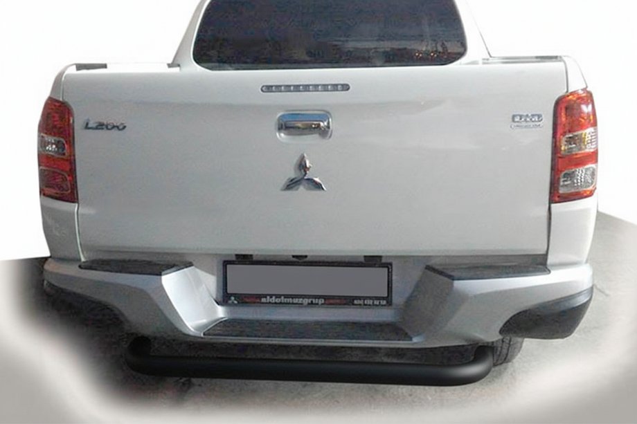 Fiat Fullback 2016- Heckschutz AK007 Schwarz (Edelstahl) Image