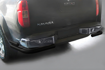 Nissan Navara 2006-2015 Hinterer Unterfahrschutz AK003-Doppelt Schwarz (Edelstahl) Foto 1