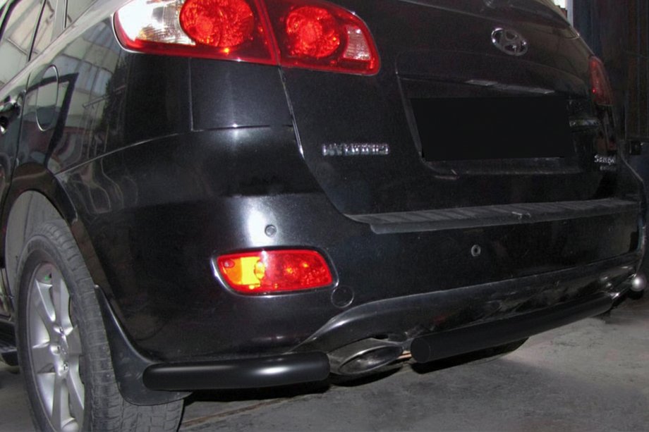 Hyundai Santa Fe 2 2006-2012 Hintere Eckschutzrohre mit Mittelteil AK0073 Schwarz (2 Stk., Edelstahl) Image