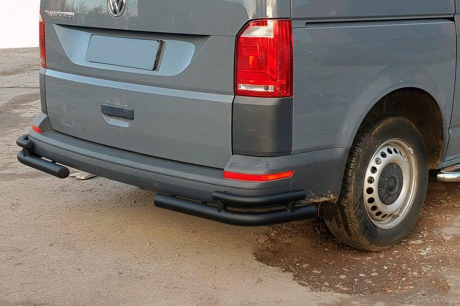 Volkswagen T6 2015-2024 Hintere Eckschutzrohre AK003-Double Black (2 Stk., Edelstahl) Foto 1
