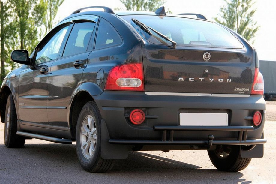 SsangYong Action 2005-2018 Heckschutz AK005-2 Schwarz (Edelstahl) Image