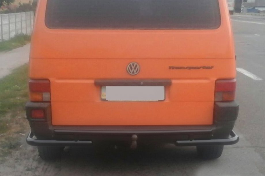 Volkswagen T4 Caravelle/Multivan 1990–2003 Heckbügel AK003-2 Schwarz (Edelstahl) Image