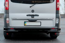 Opel Vivaro 2001–2015 Heckschutz AK-Special Black (Edelstahl) Foto 3