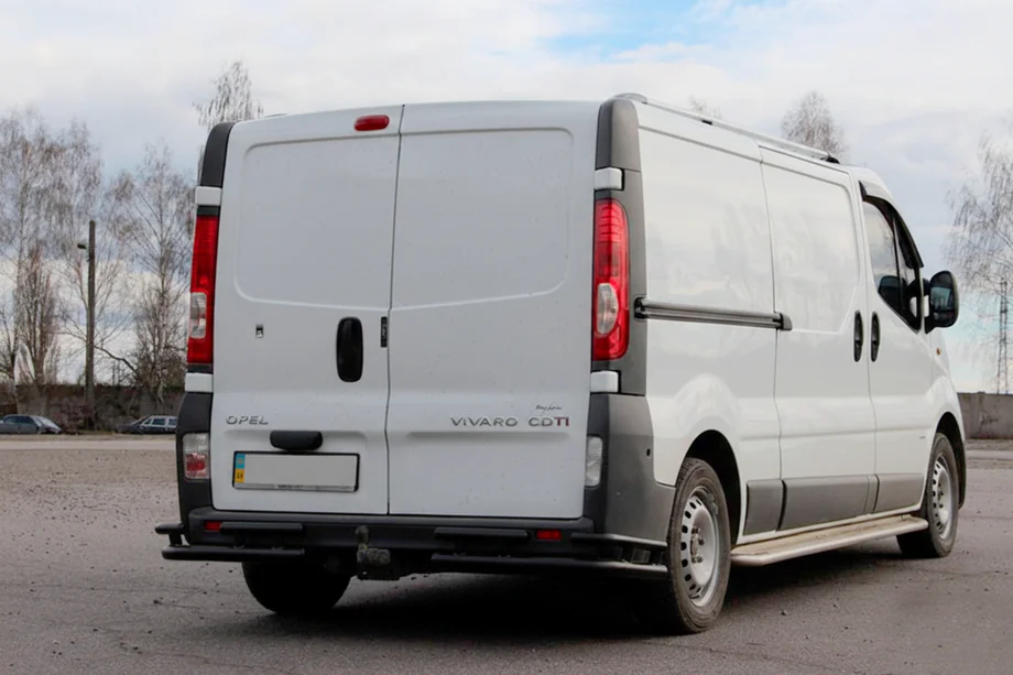 Nissan Primastar 2002-2014 Heckschutz AK003-Plus-2 Schwarz (Edelstahl) Image