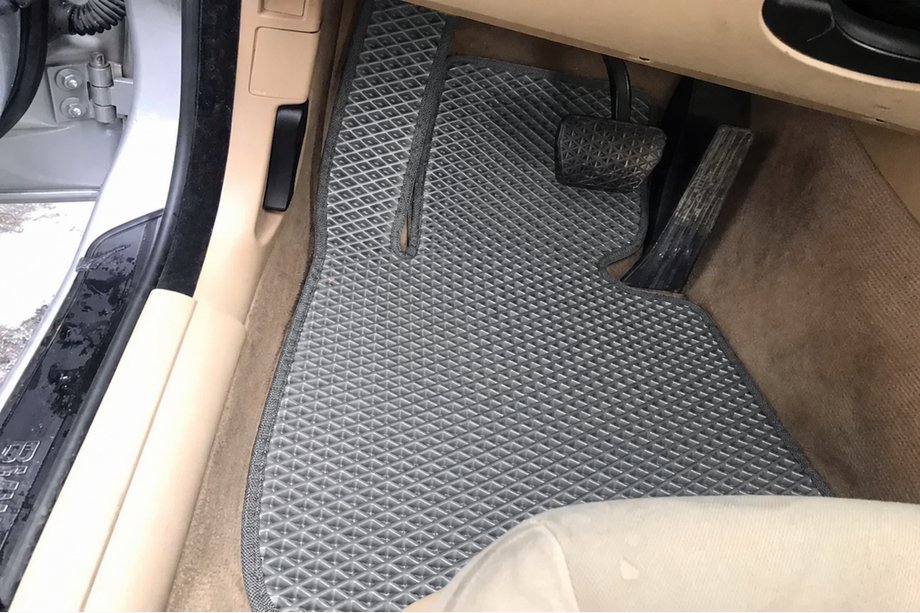 BMW 3 Series E92/E93 2006–2013 EVA Fußmatten (Grau) Image