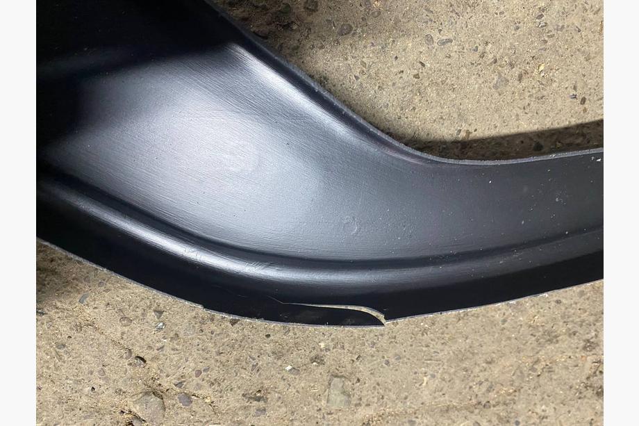 BMW 5er G30/G31 2017–2023 B-Ware Frontlippe DPT Lip V2 (für M-Performance 2017-2020, Schwarz Hochglanz) Foto 2