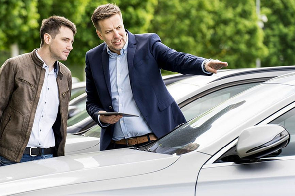 Was sollte man vor dem Autokauf prüfen?