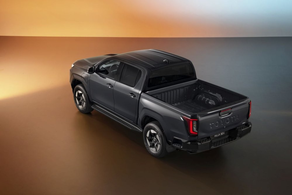 Toyota Hilux Electric (2026): Test des ersten E-Pick-ups der Legende