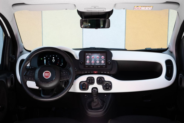 Fiat Pandina im Test: aktualisierter City-Hatchback mit Mildhybrid-System Foto 5