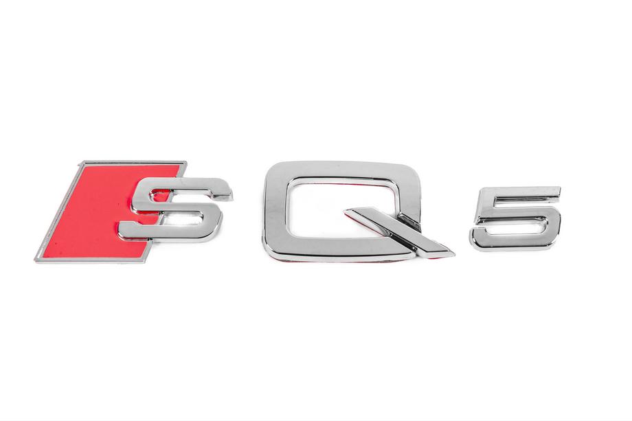 Audi SQ5 Schriftzug Image