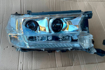 Toyota Land Cruiser 200 2007-2021 Frontscheinwerfer 2016+ (Standard, gebraucht) Foto 4