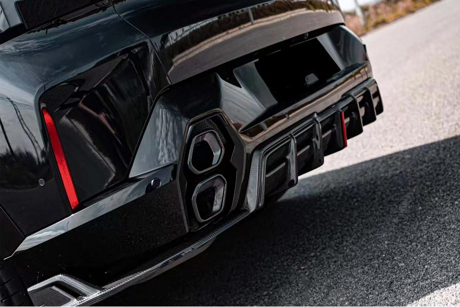 BMW XM G09 2022- Heckdiffusor AE (Carbon) Image