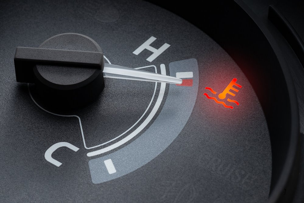 Warum die Motortemperatur steigt: Ursachen und Risiken