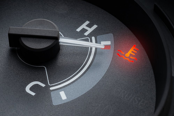 Warum die Motortemperatur steigt: Ursachen und Risiken