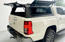 Mitsubishi L200 2024- Aluminium-Hardtop für Pick-up-Ladefläche mit Fenstern Foto 4