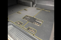 Volkswagen T5 2010-2015 EVA Fußmatten (kurzer Radstand, kompletter Innenraum, schwarz) Foto 5