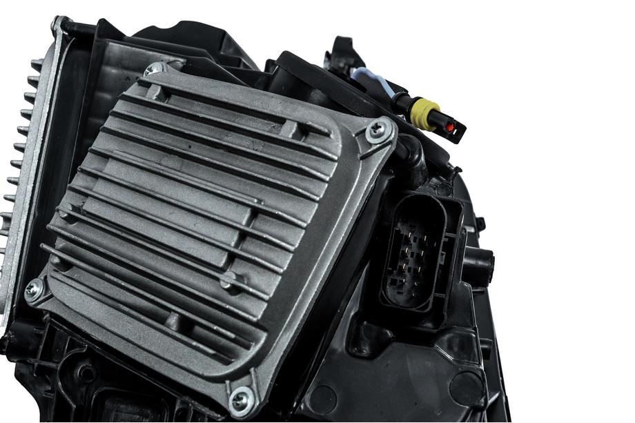 Mercedes C-class W205 2014-2021 Frontscheinwerfer mit Full-LED-Modulen (für HALOGEN, 2 Stk.) Foto 7