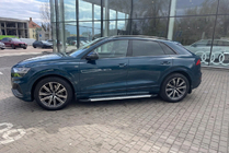 Audi Q8 2018- Seitliche Trittbretter Allmond Grey (2 Stk., Aluminium) Foto 1