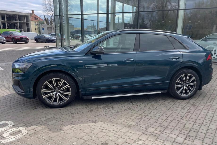 Audi Q8 2018- Seitenschweller Maya V1 (2 Stk., Aluminium) Image