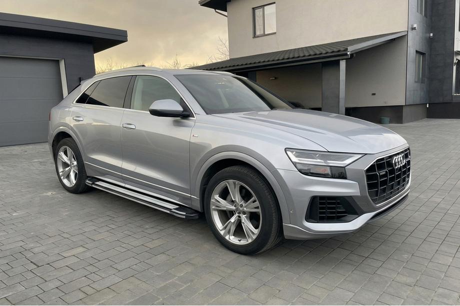 Audi Q8 2018- Rainbow Seitliche Trittbretter (2 Stk., Aluminium) Image