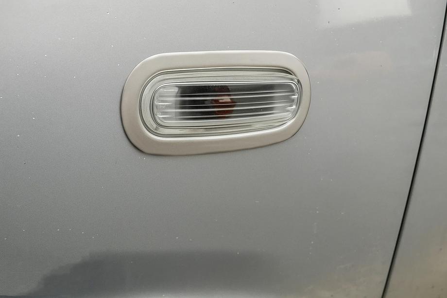 Volkswagen UP 2011-2023 Blinkerrahmen (2 Stk, Edelstahl) Image