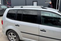 Volkswagen Touran 2010-2015 Dachreling Chrom Metallfüße Foto 2