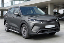 BYD Atto 2/Yuan Up 2024– Seitliche Trittbretter Line (2 Stk., Aluminium) Foto 1
