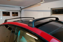 Tesla Model 3 2017- Dachträger-Querträger für OEM-Aufnahmepunkte, abschließbar (2 Stk.) Foto 2